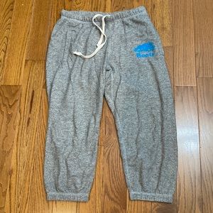 Roots womens Capri Sweatpants